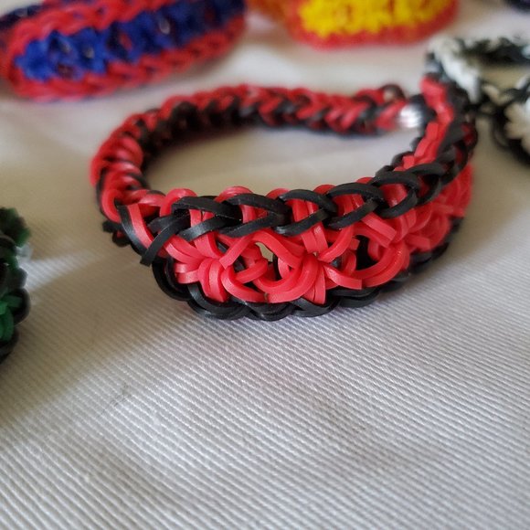 Handmade Marvel Inspired Loom Bracelet Set/New - Picture 10 of 15